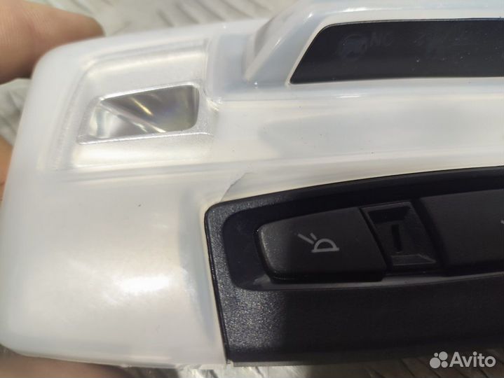 Б/У Плафон салонный BMW#001