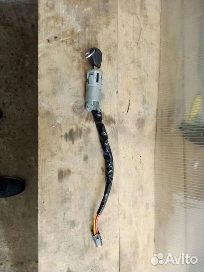 Замок зажигания LADA granta лифтбэк