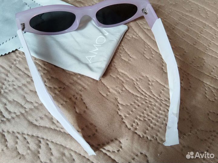 Очки женские солнцезащитные
