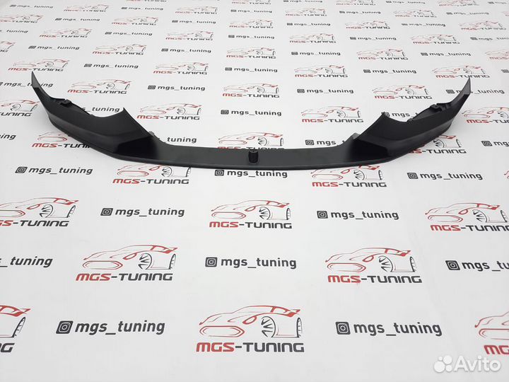 Губа на BMW 1Series F20 M-Performance Черный мат