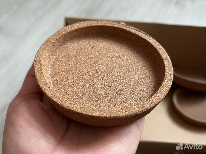 Подставка из дерева