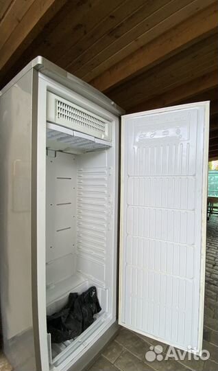 Морозильная камера Hotpoint Ariston