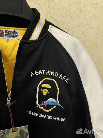 Бомбер a bathing ape