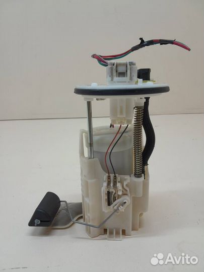 Насос топливный электрический Toyota Camry V50 201