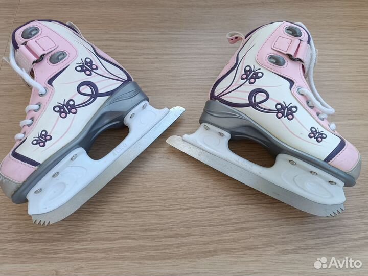 Коньки детские Reebok 26 размер