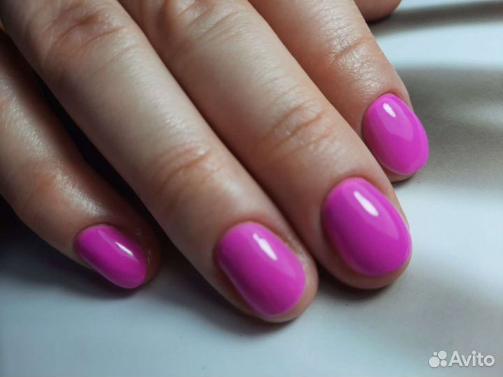 Маникюр с покрытием гель-лаком