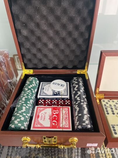 Покерный набор 500 фишек