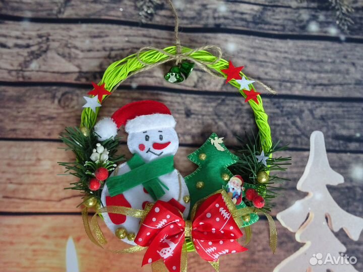 Продам веночки новогодние