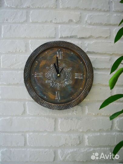 Часы настенные ручной работы