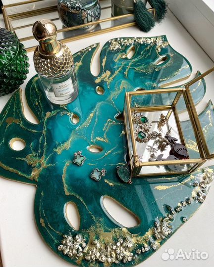 Картина, поднос, часы из эпоксидной смолы