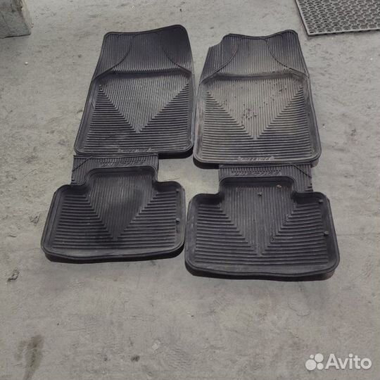 Коврик салона Chrysler Intrepid HDH 1993