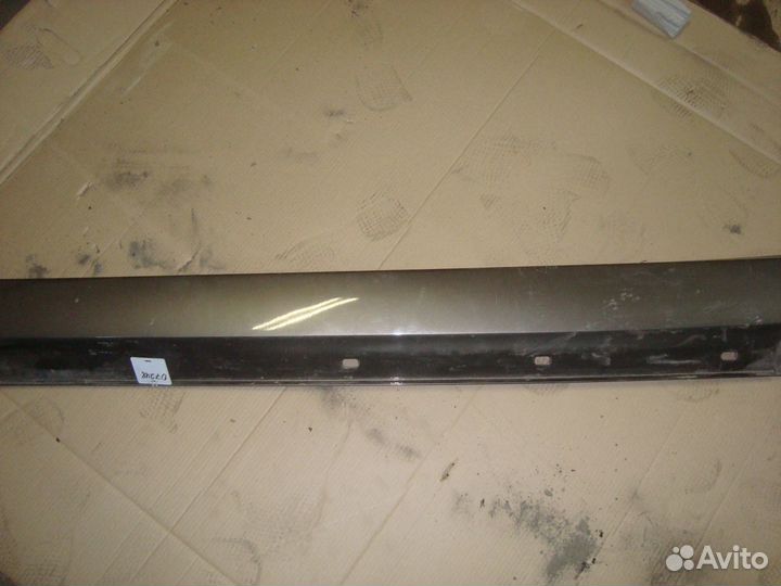 Накладка порога правая W212 A2126900140