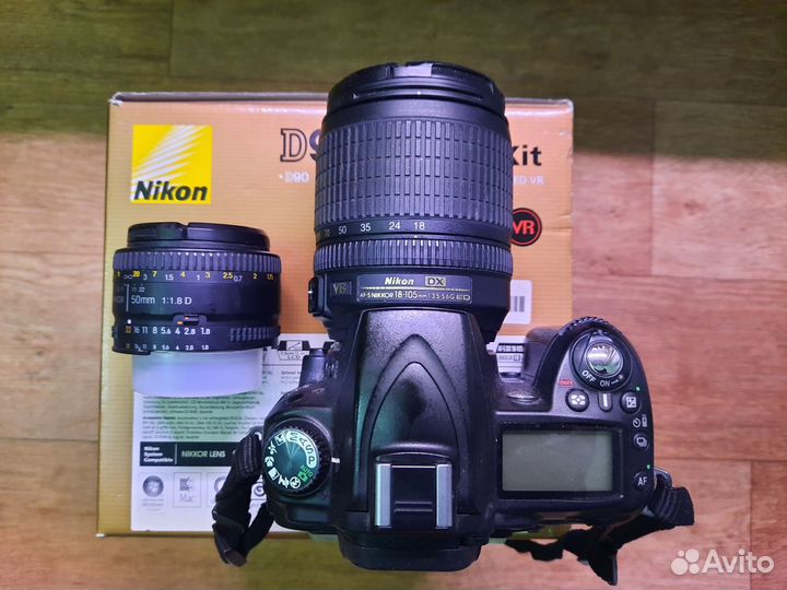 Nikon D90 Kit 18-105 VR