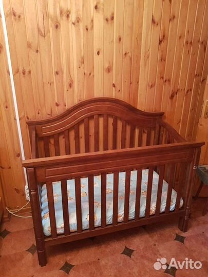 Детская кроватка Giovanni