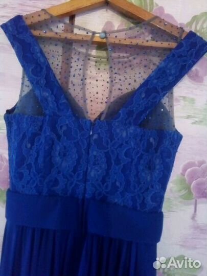 Вечернее платье