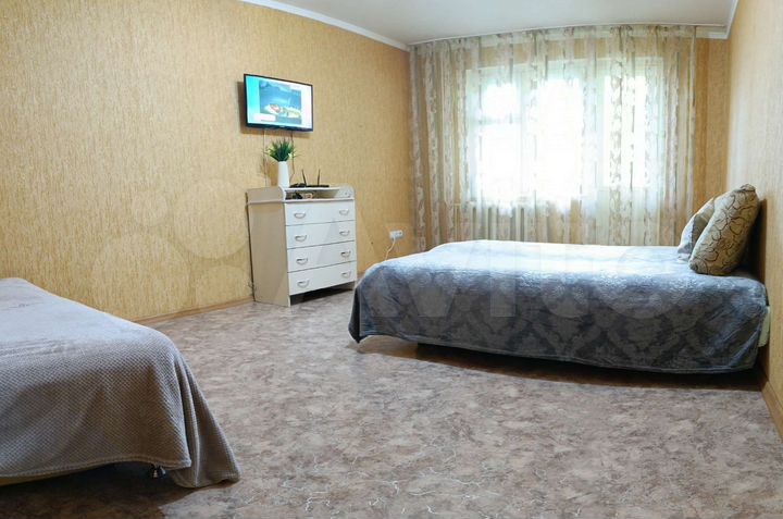 1-к. квартира, 42 м², 6/10 эт.