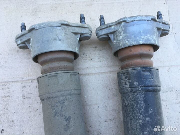 Амортизаторы задние Мерседес глк