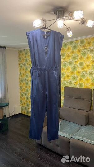 Комбинезон женский