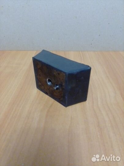 Подушка двигателя передняя Газель,Волга.язрти