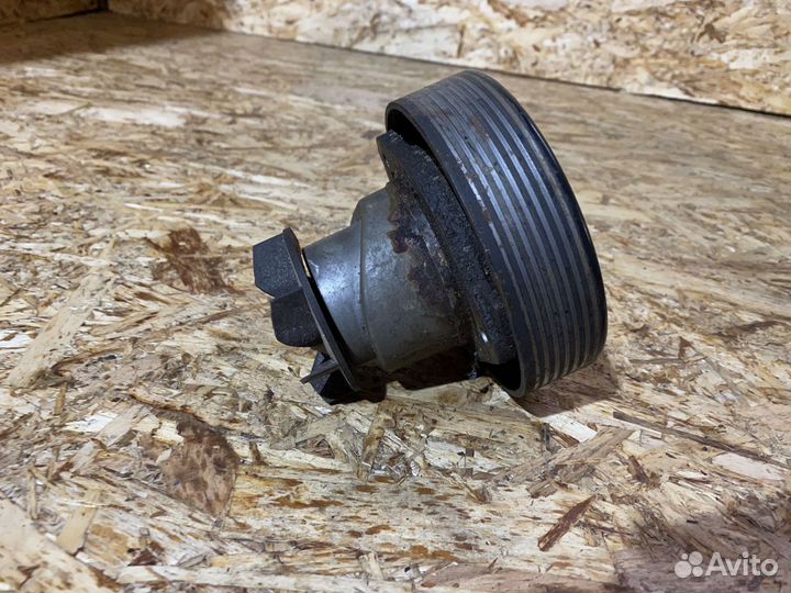 Помпа VW Touareg GP 02-10