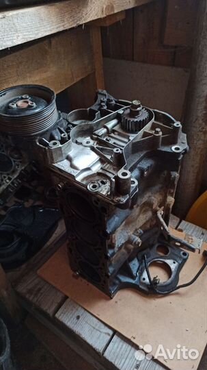 Двигатель на запчасти F14D4