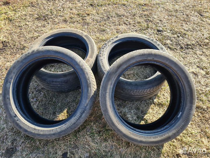 Continental PremiumContact 6 235/45 R18 98Y