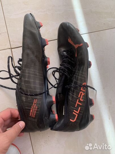 Футбольные бутсы больших размеров