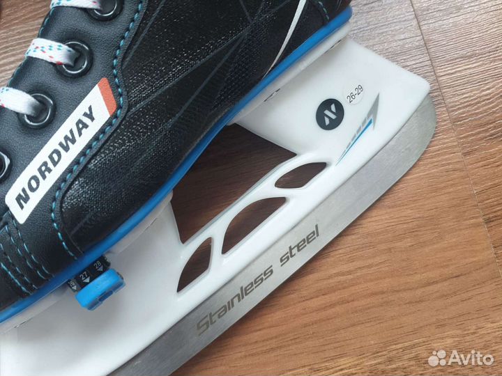 Nordway NDW 350 коньки хоккейные раздвижные 26-29
