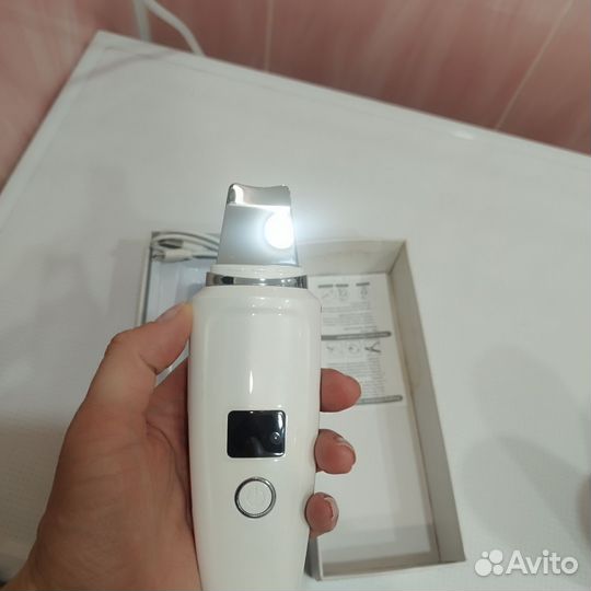 Скрабер ультразвуковой для лица