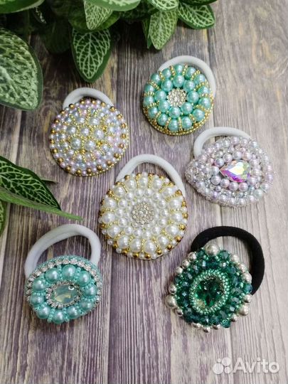 Резинки вышивные для волос