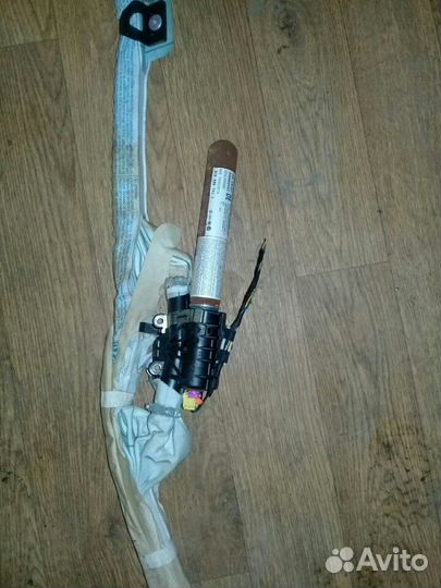 Запчасти VW Passat (B6) Подушка безопасности