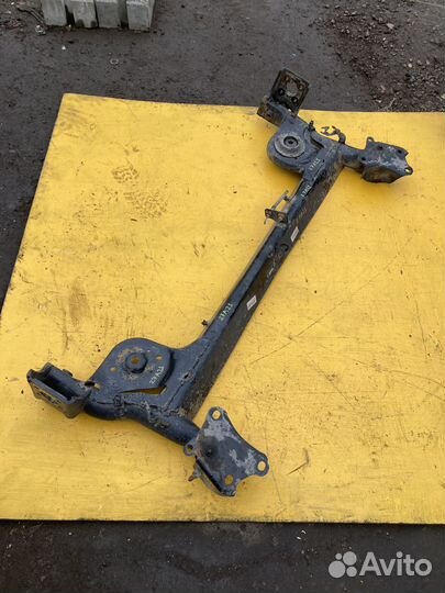 Балка задняя для LADA Largus