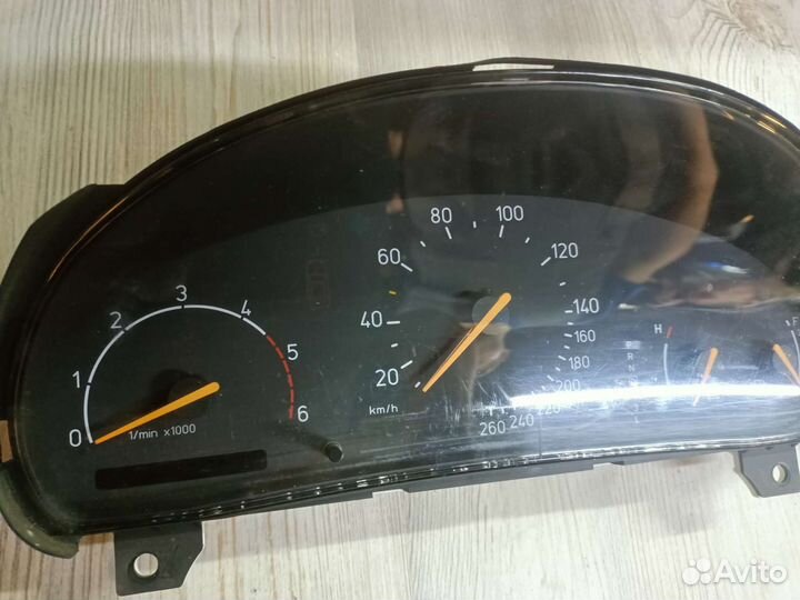 Приборная панель Saab 9-5