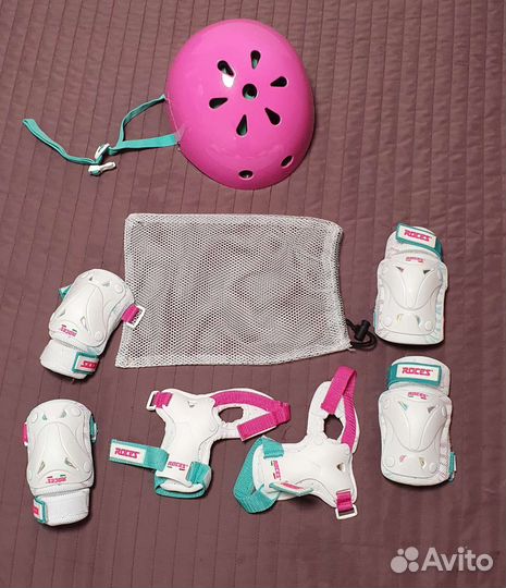 Шлем и защитный набор для роликов