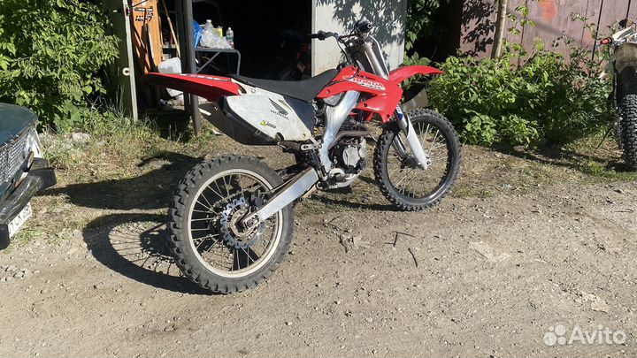 Продам honda CR250R