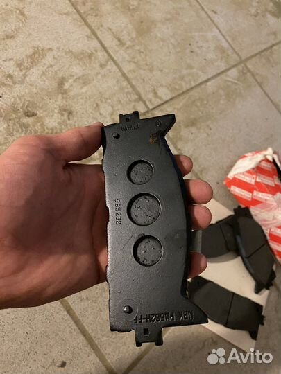 Тормозные колодки toyota камри 55