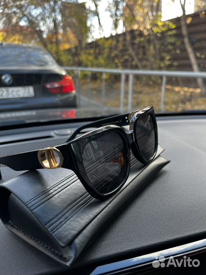 Солнцезащитные очки dior