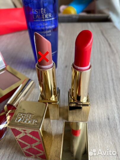 Набор- помада,блеск и средство Estée Lauder