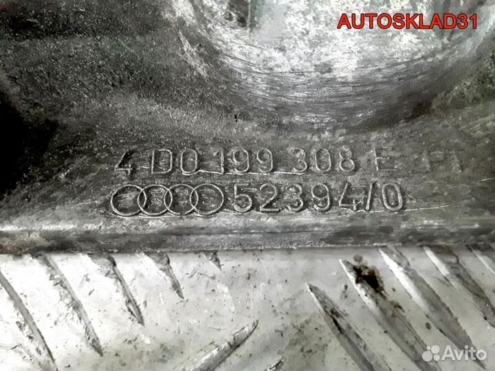 Кронштейн двигателя правый Audi A8 D2 4D0199308E