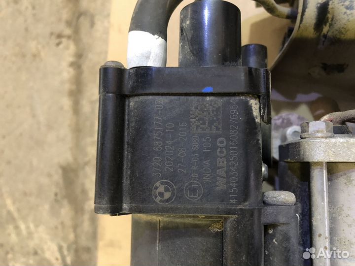 Компрессор пневмоподвески бмв f15;f16