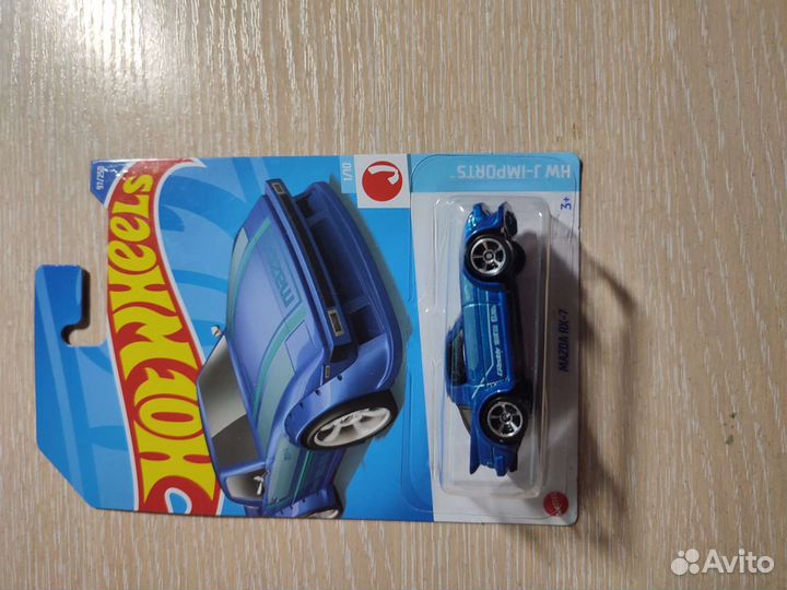 Hot wheels машинки