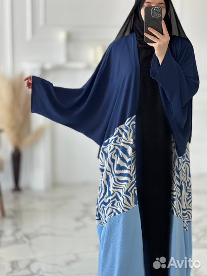 Издаль из жатого шелка