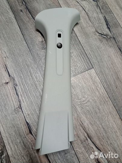 Накладка средней стойки правая Duster F4R 2020г