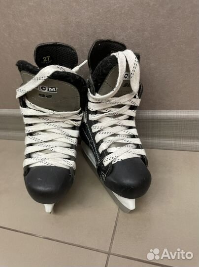 Коньки хоккейные детские CCM Proformance. Р. 27