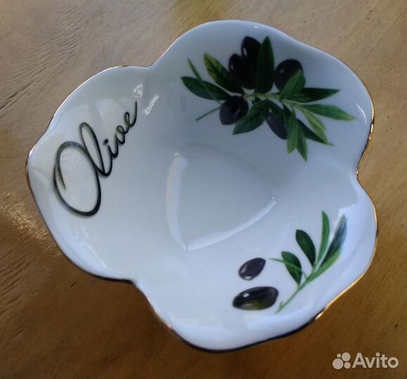 Блюдо для оливок с вилкой