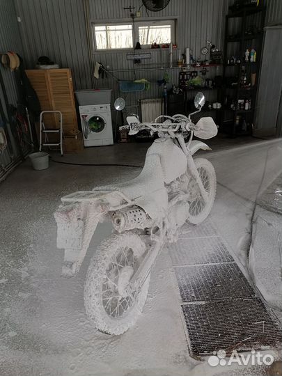 Suzuki djebel 200 SE