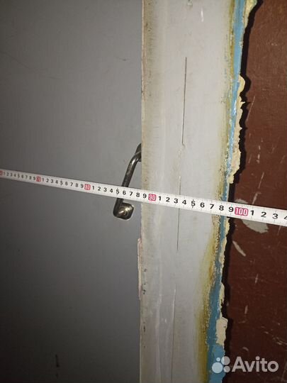 Дверь входная металлическая б/у