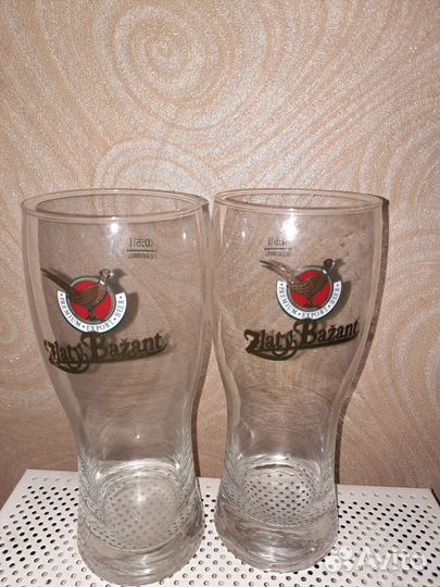 Пивные бокалы