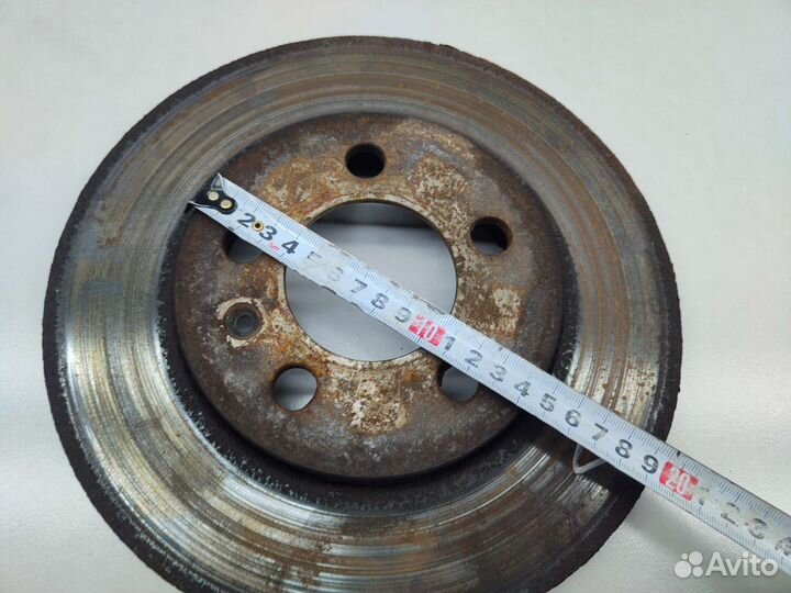 Диск тормозной передний Volkswagen Golf MK4