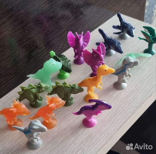 Завры из пятерочки. Стикерсы магнит